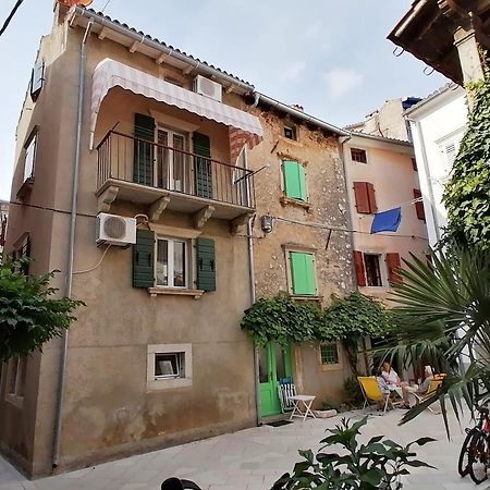 Apartment Veli Dvor كريس المظهر الخارجي الصورة