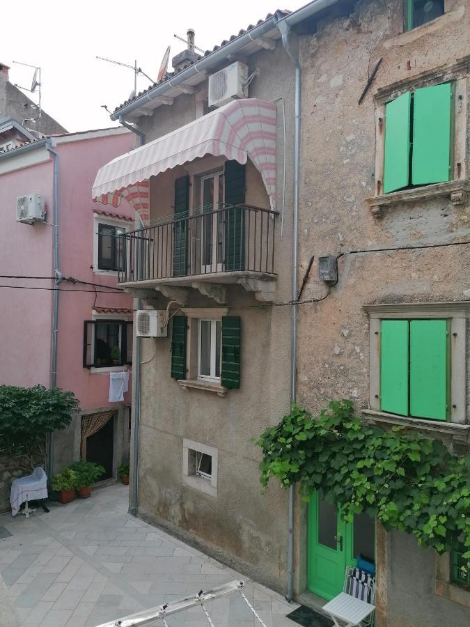 Apartment Veli Dvor كريس المظهر الخارجي الصورة